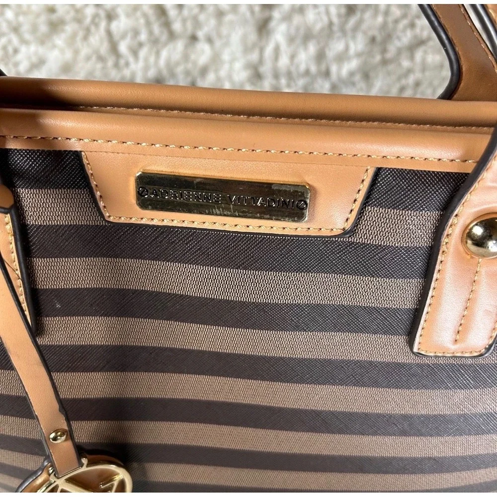 Adrienne Vittadini Brown Striped Tote Bag Tan Trim Gold Tone Hardware Charm